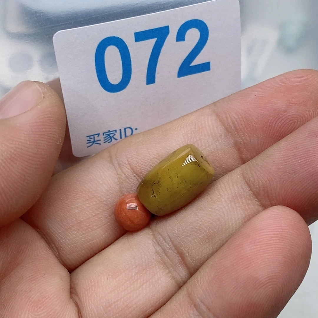 未镶嵌南红玛瑙珠宝奇石
