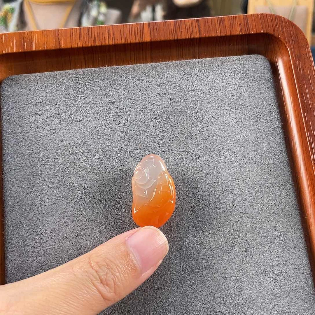 南红玛瑙未镶嵌吊坠(不含链)