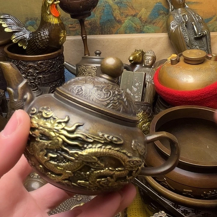 精美铜器批发档口