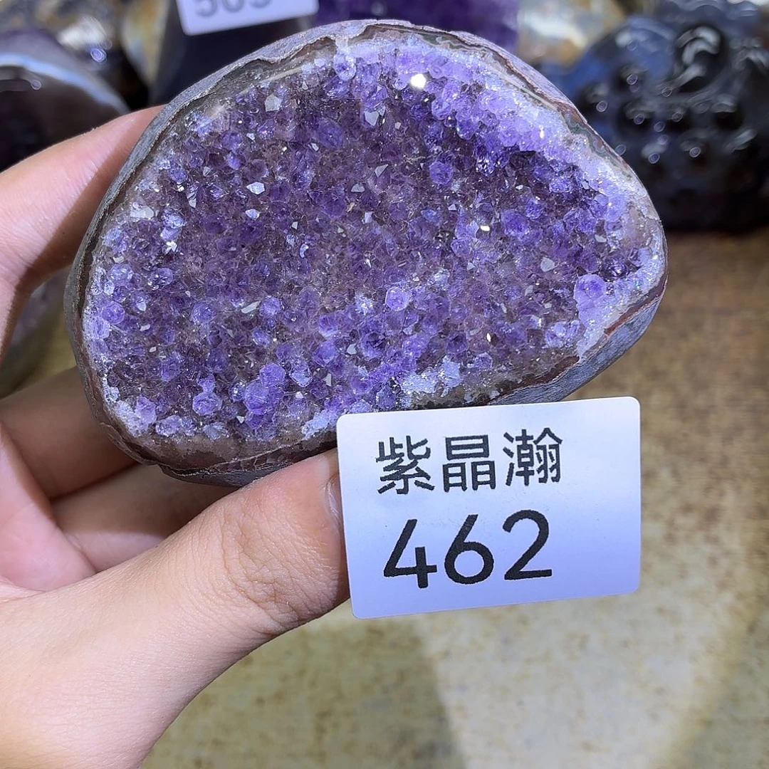 未镶嵌水晶大型摆件（非配饰）