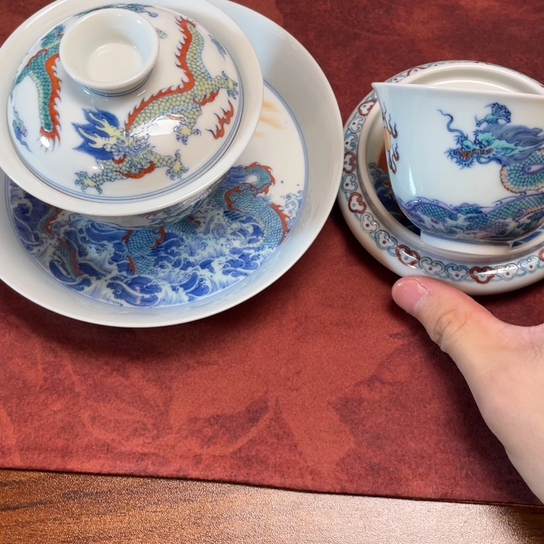 在***乐景德镇陶瓷手工手绘