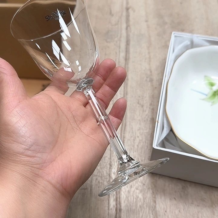 雨***山树脂制品哈哈哈哈哈哈哈哈哈