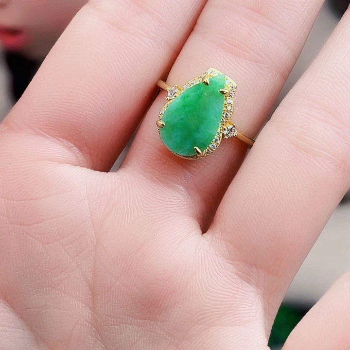 翡翠银S925镶嵌颈饰多样性