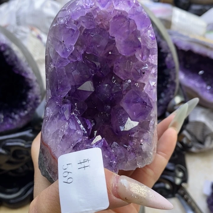 未镶嵌紫晶大型摆件（非配饰）