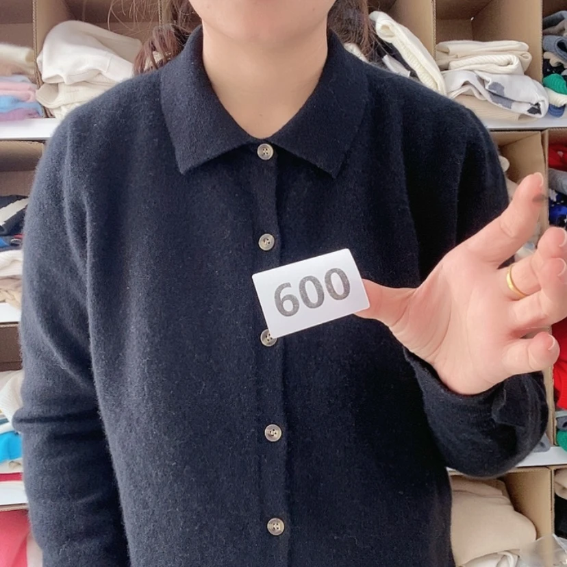 【闪购商品】600，601黑色四平