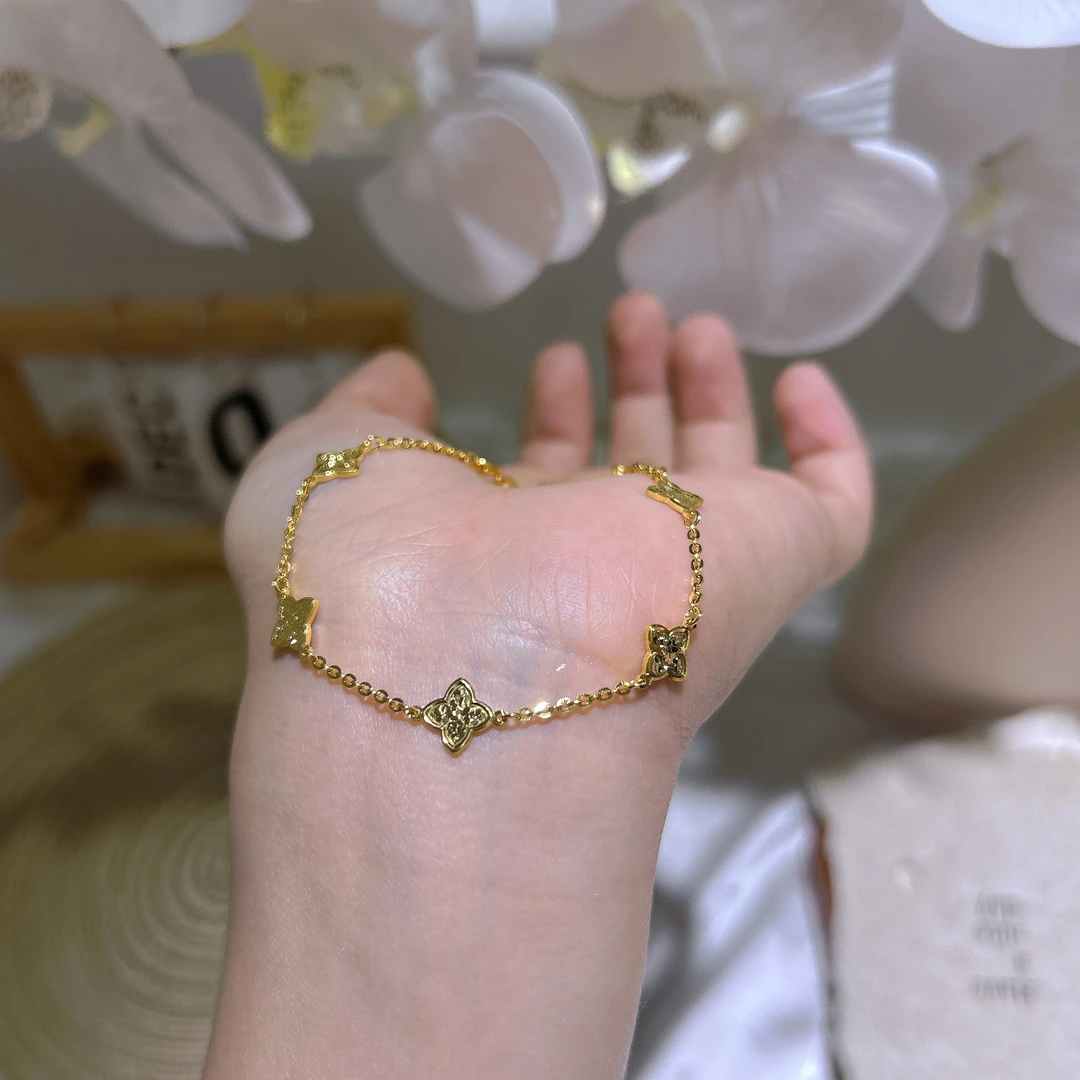 5G工艺足金999精美百搭碎冰幸运花手链