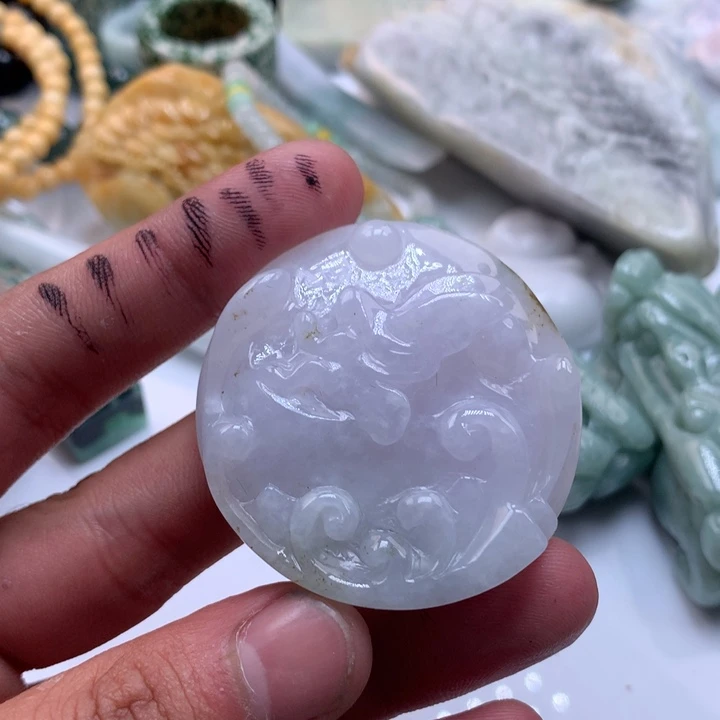 翡翠未镶嵌颈饰保真天然a货翡翠