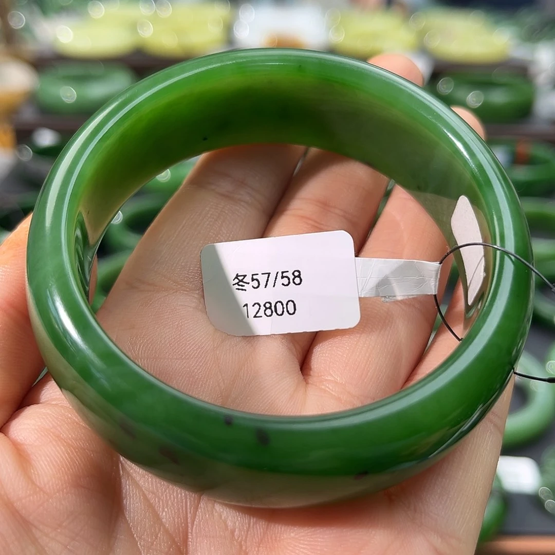 和田玉（碧玉）手镯未镶嵌