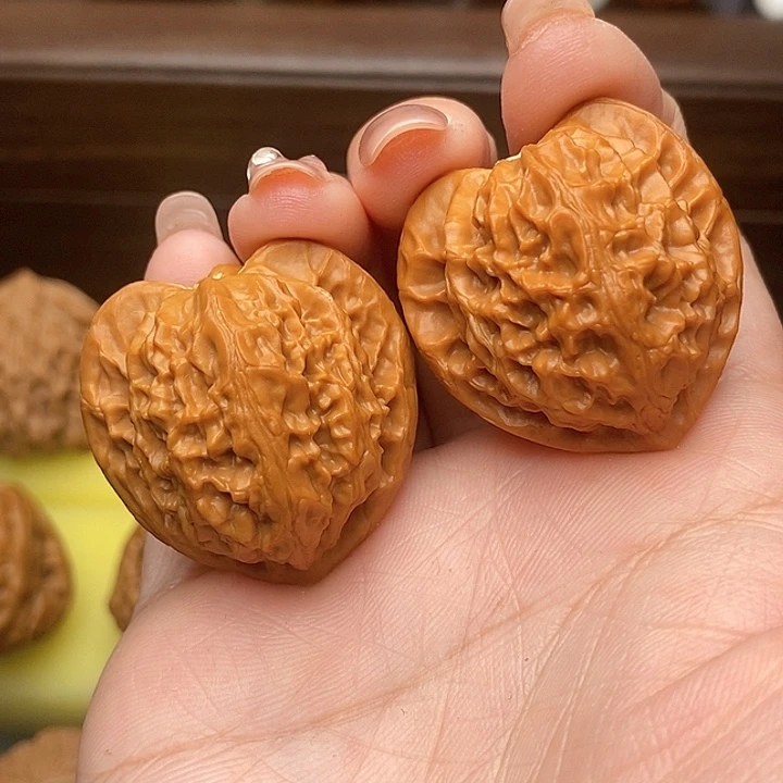 风***晒吊坠文玩核桃宫灯33