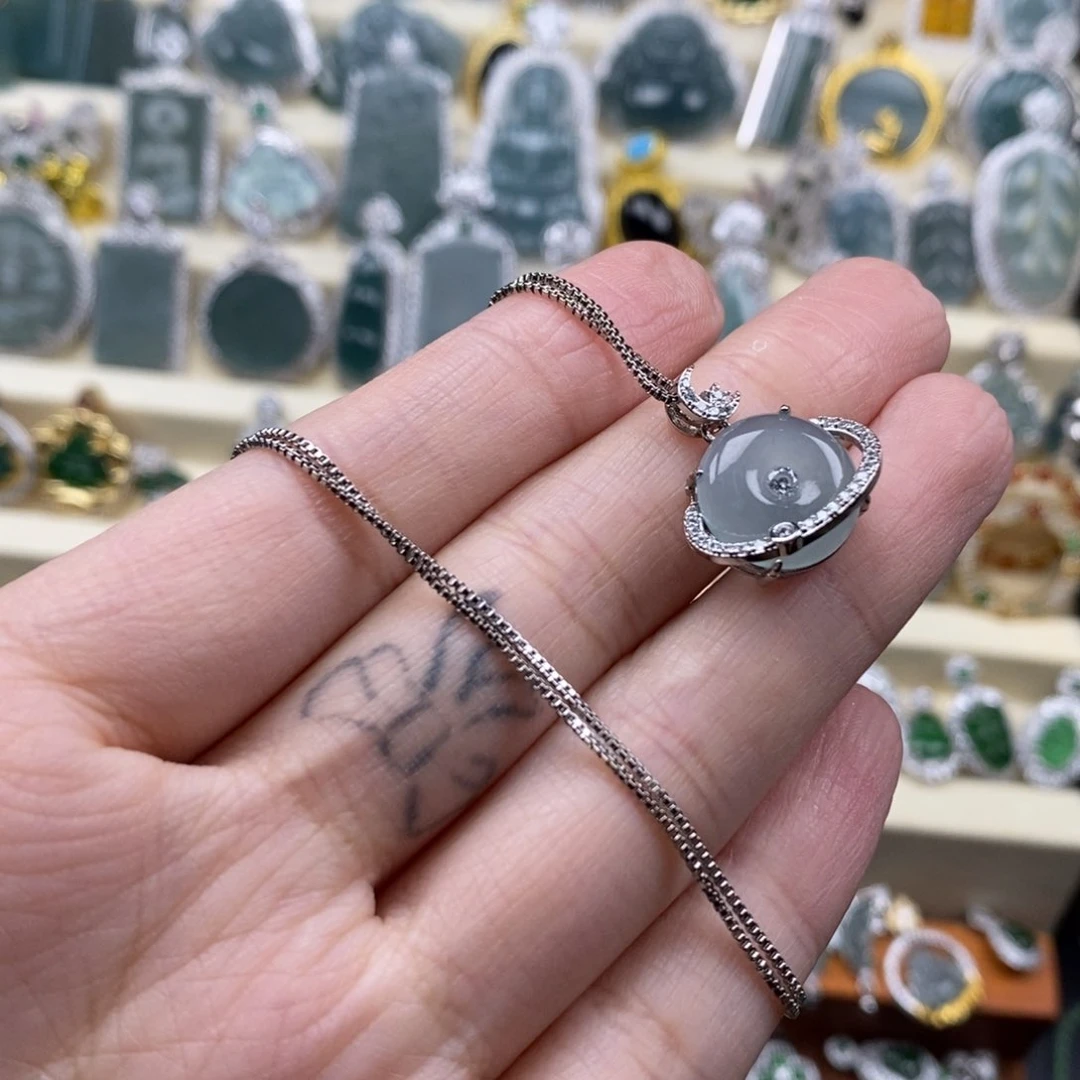 翡翠戒指未镶嵌翡翠