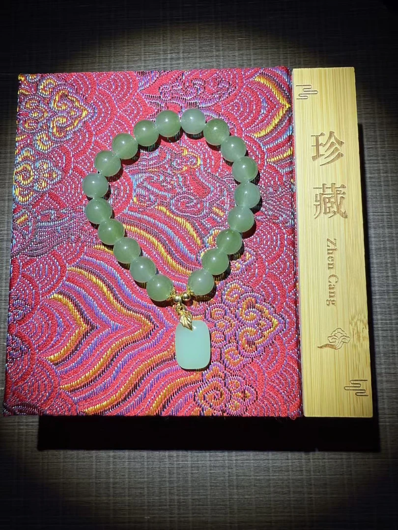 533和田玉精品手串 yw533（无礼盒）