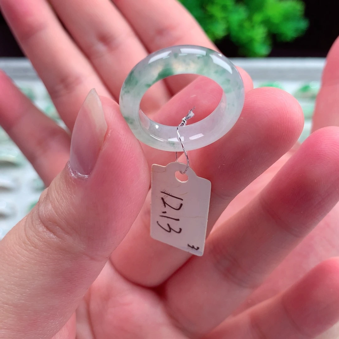 未镶嵌戒指翡翠天然