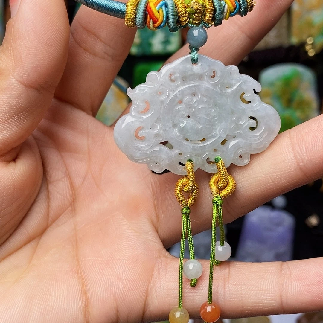 翡翠未镶嵌颈饰翡翠A货一物一证