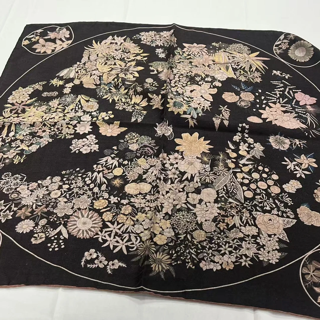 70丝绒方巾-墨黑花环 提花65cm丝巾