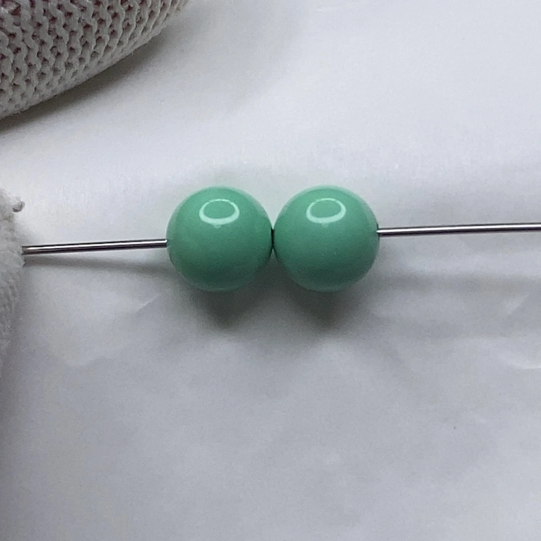 原生态绿色圆珠卡8mm