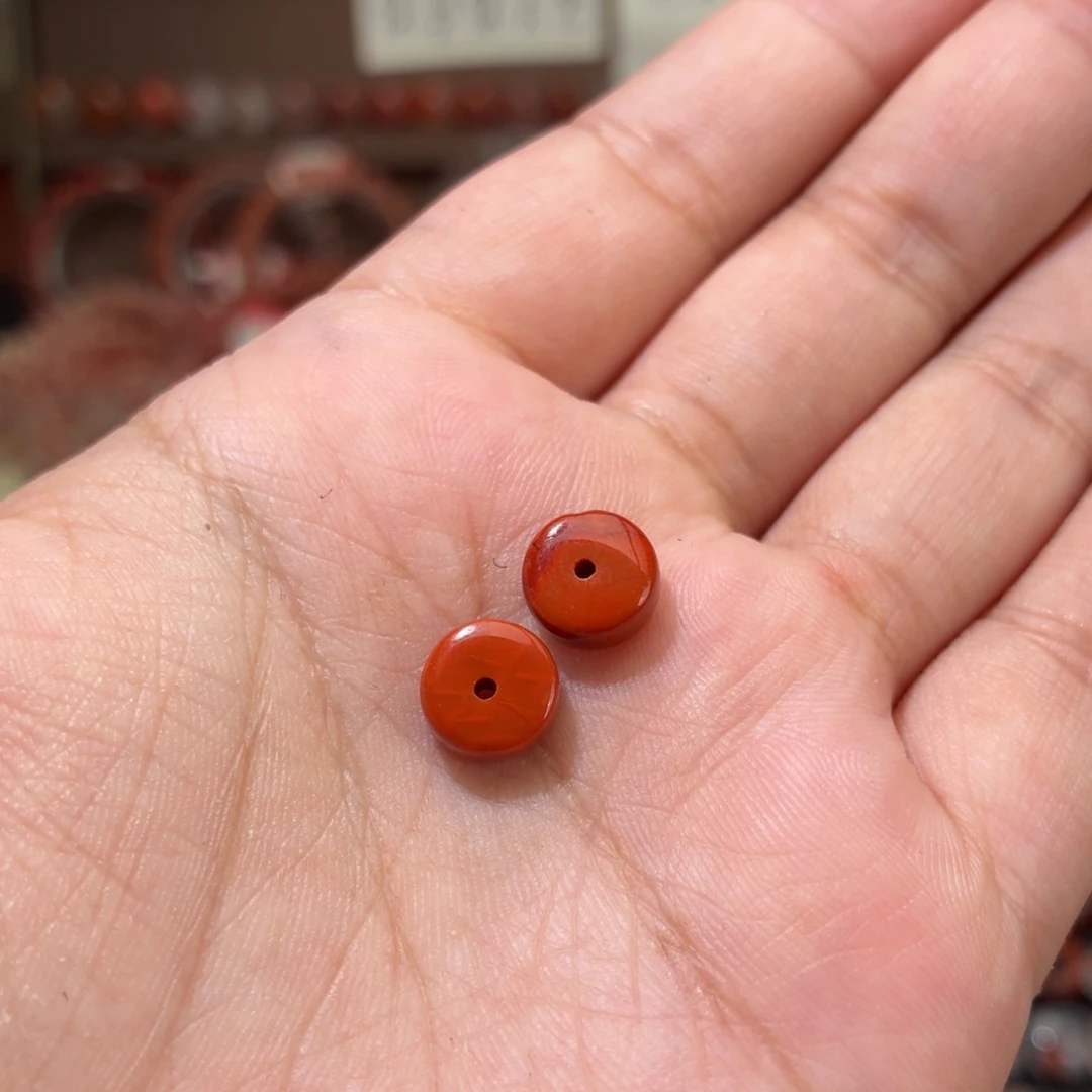 南红玛瑙未镶嵌颈饰9咪隔片一对