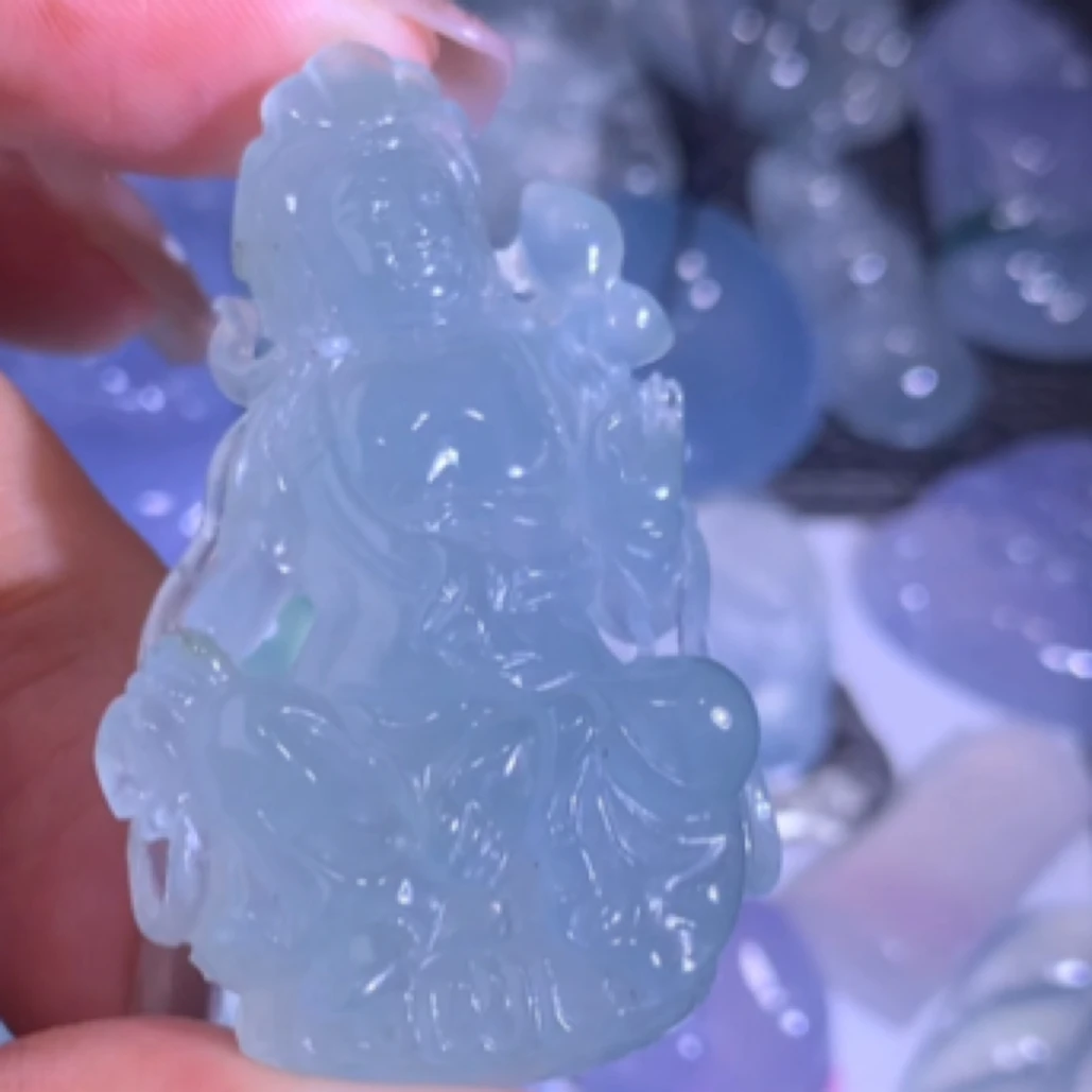 天然缅甸翡翠观音636