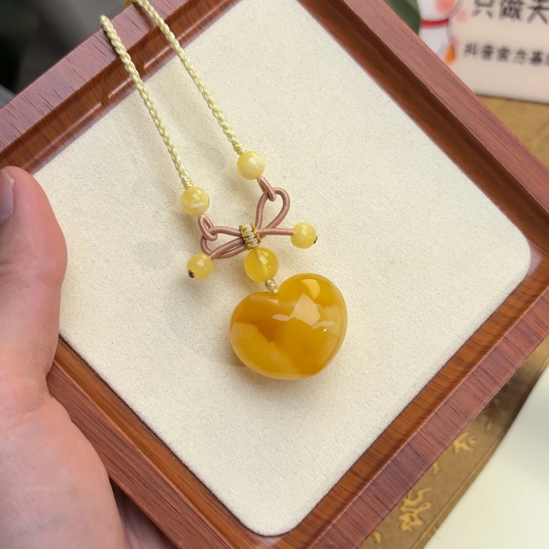 琥珀未镶嵌裸石琥珀蜜蜡