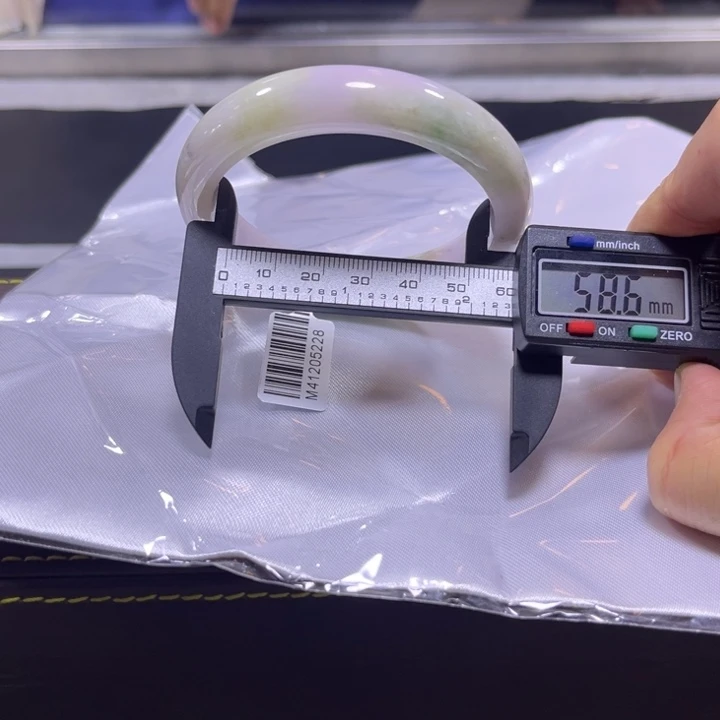 翡翠手镯未镶嵌天然A货翡翠多样性团购发一件