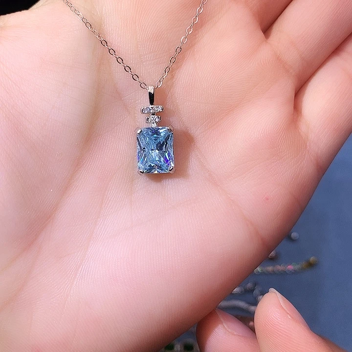 海蓝宝石吊坠(赠链)银S925镶嵌