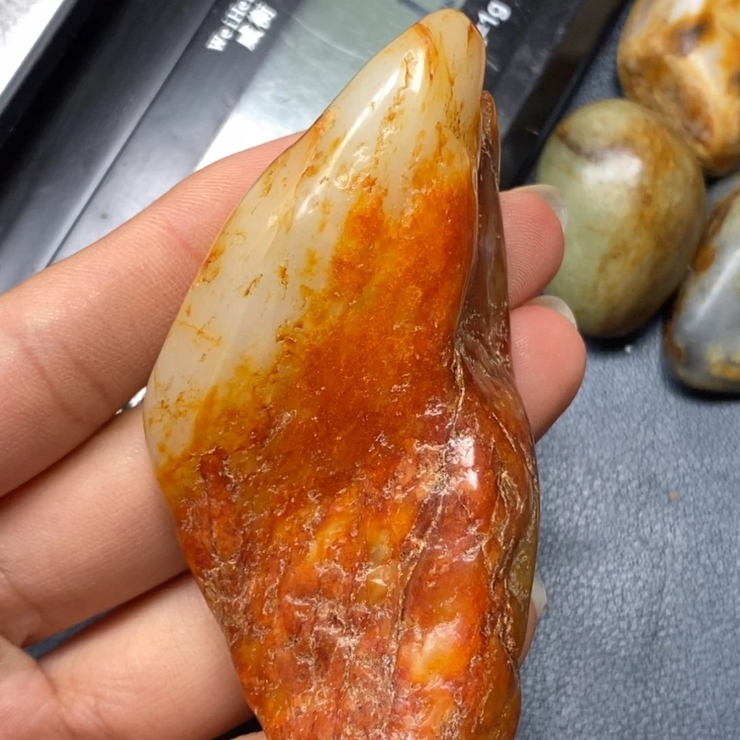 和田玉（糖玉）未镶嵌挂件
