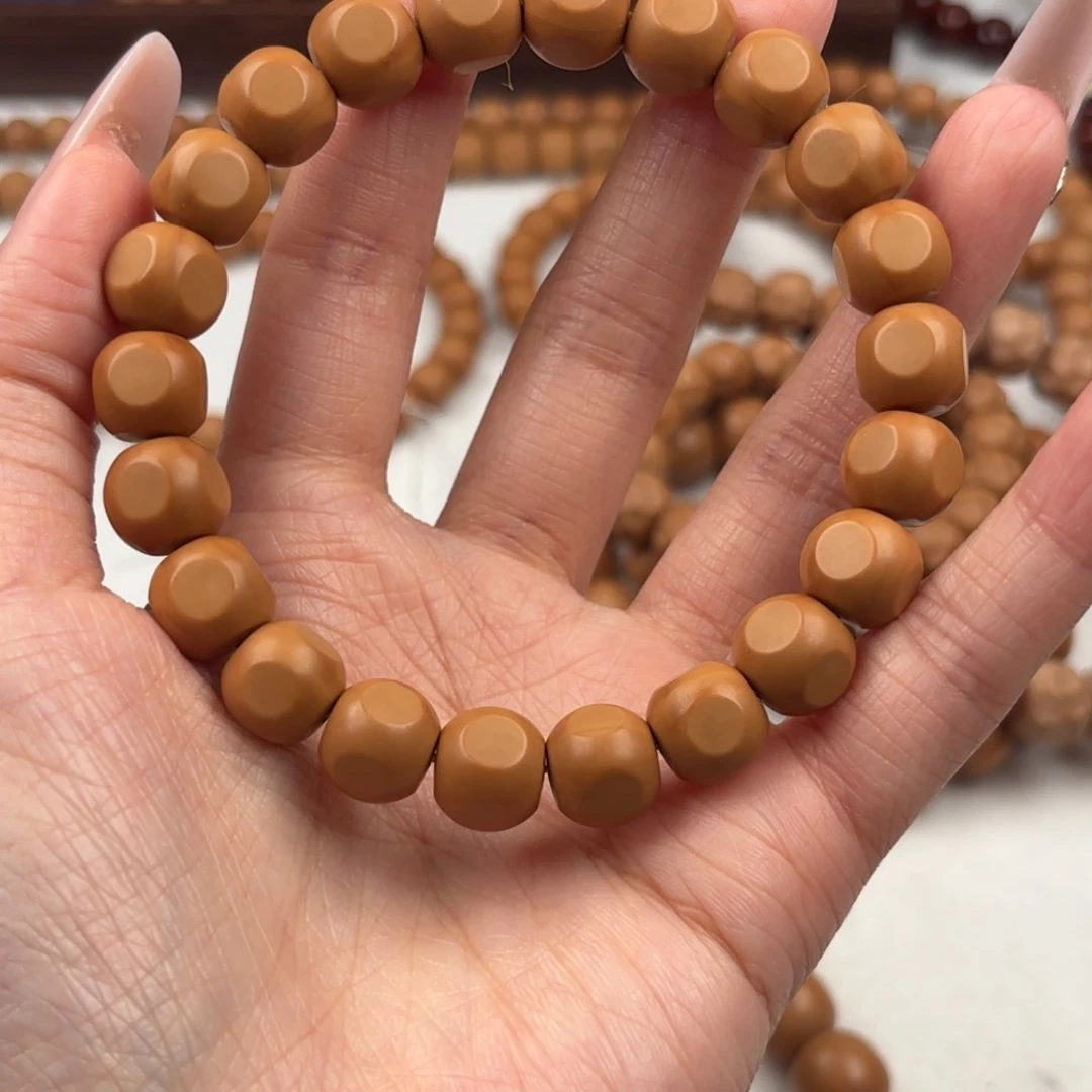 猴头核桃手串全品自然走色六方10左右