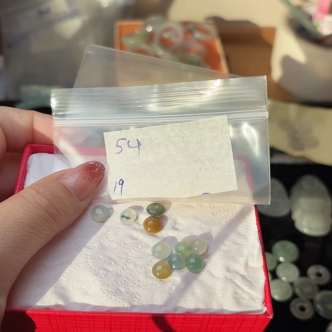 定制翡翠未镶嵌不退