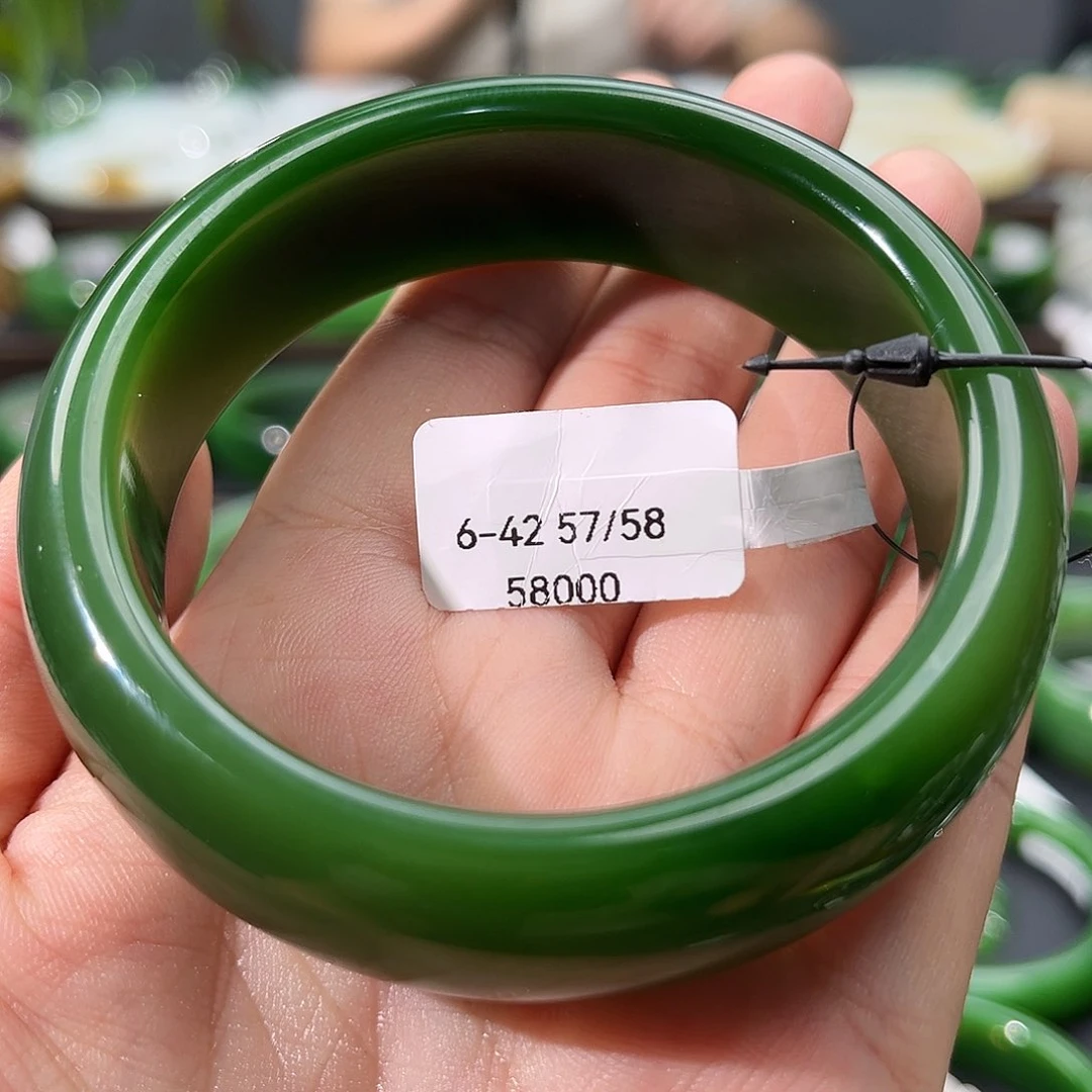 和田玉（碧玉）手镯未镶嵌