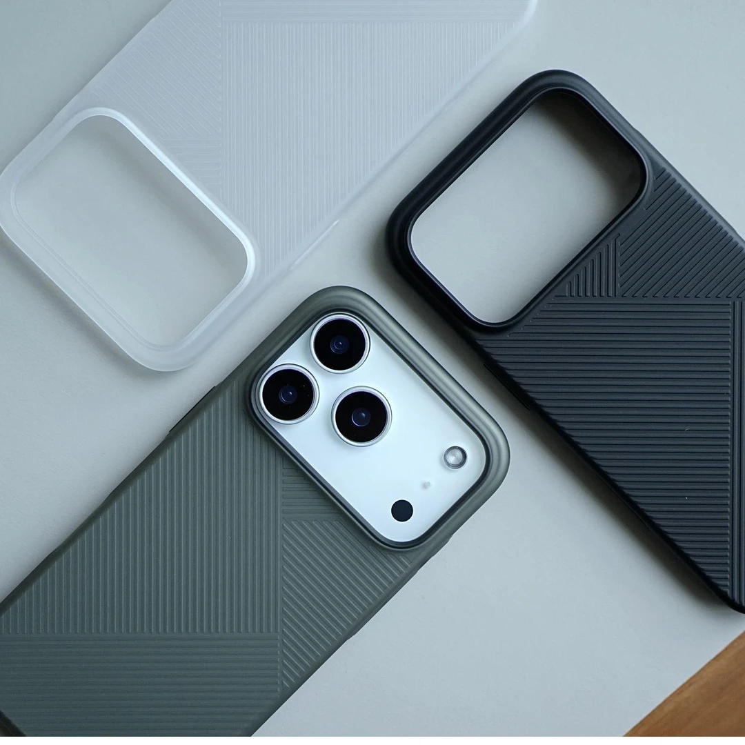适用苹果iPhone17ProMax超薄几何纹理手机壳简约磨砂半透明硬壳