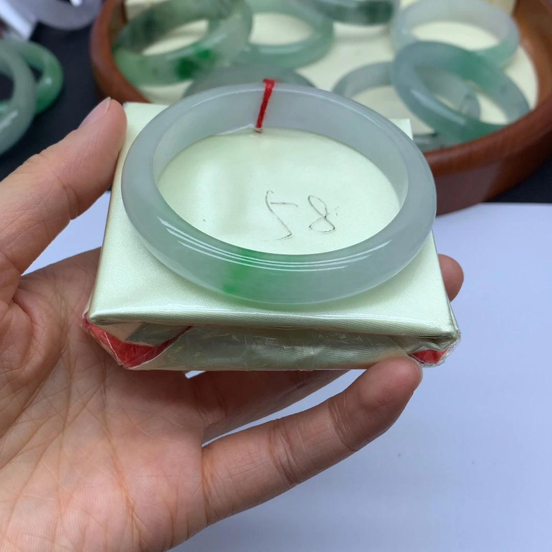唯***一手镯圈口58.0宽11.4的