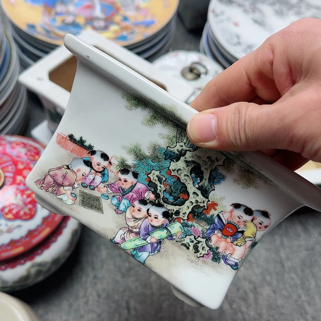 摆件瓷器的工艺技术水平