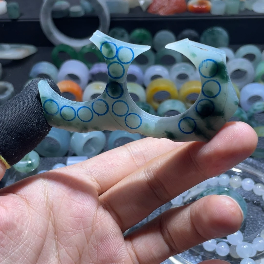 定制翡翠未镶嵌天然翡翠