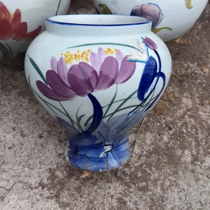 微瑕景德镇陶瓷手工花瓶