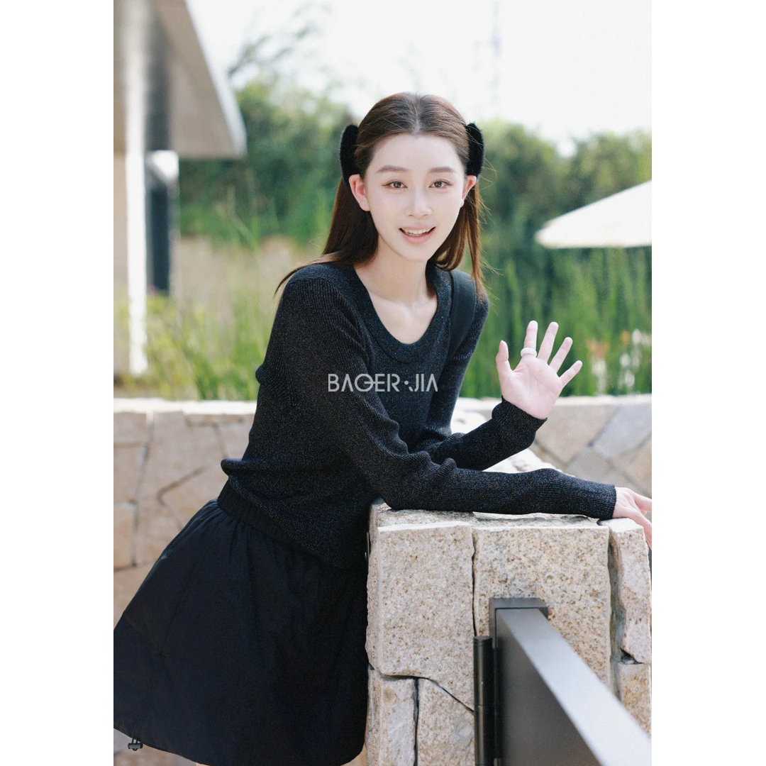 18-宝儿家含幂BV106525309冬季新款百搭舒适宽松圆领透气纯色上衣