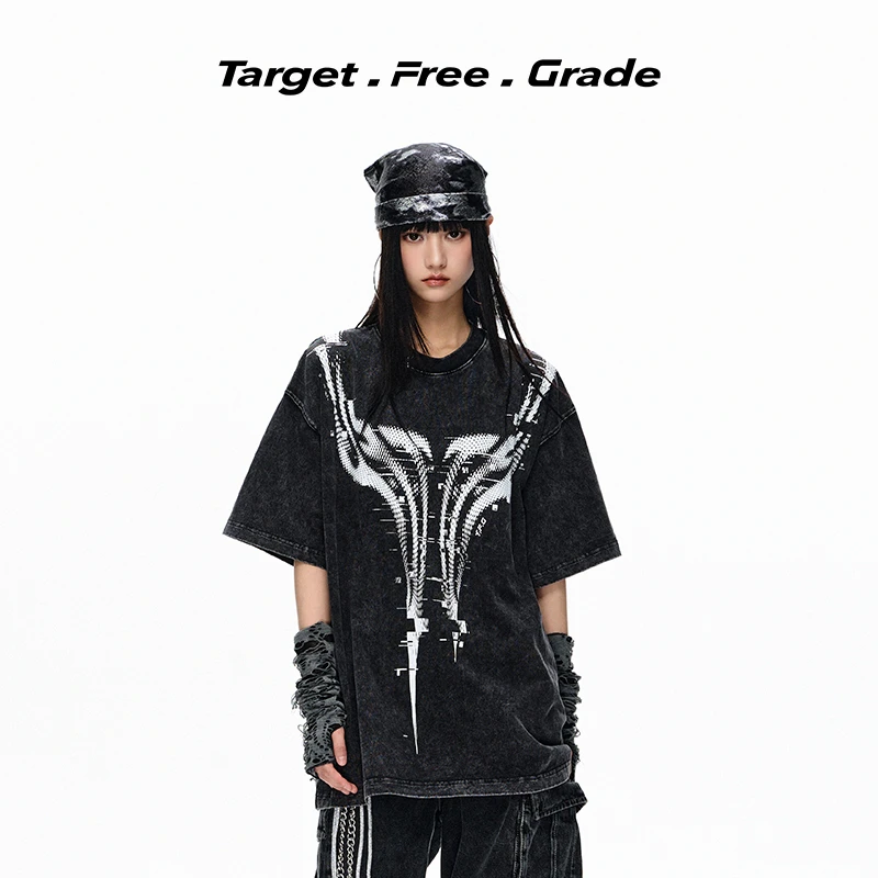 【严浩翔同款】TFG潮酷个性设计做旧故障感印花铆钉黑色T恤短袖