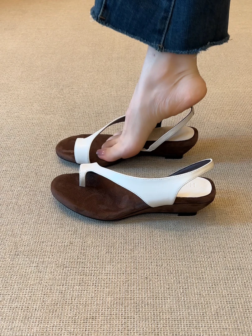 Elingjk/4cm极简复古风圆头套趾后绊带舒适坡跟百搭露趾凉鞋