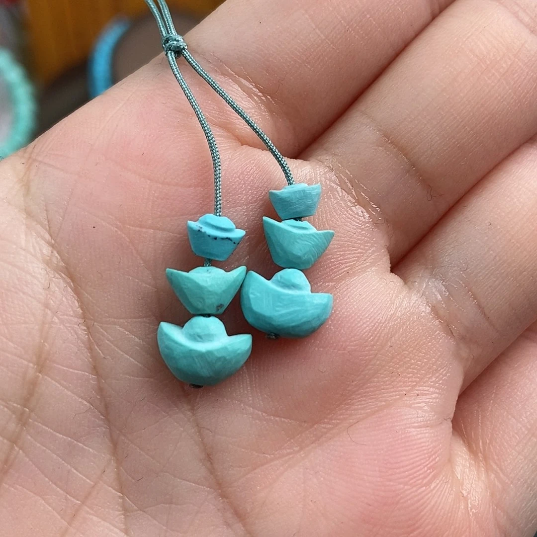 绿松石雕刻未镶嵌