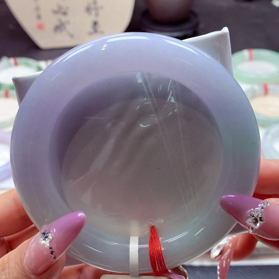 翡翠手镯未镶嵌玛***哄圆条66