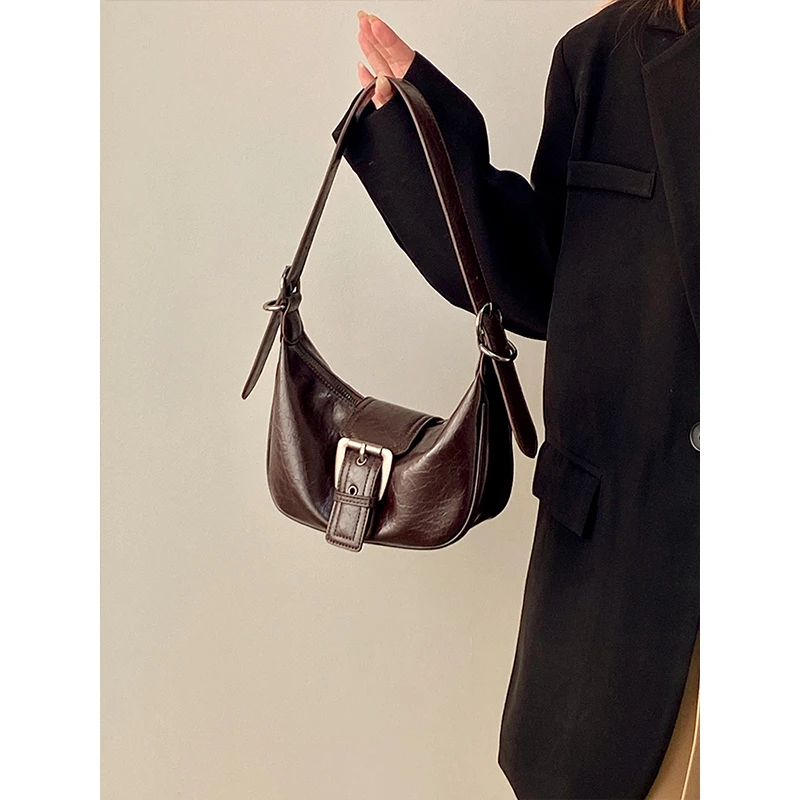 176【大针扣小包酒红】小众美式复古韩国腋下牛角包单肩斜挎小包