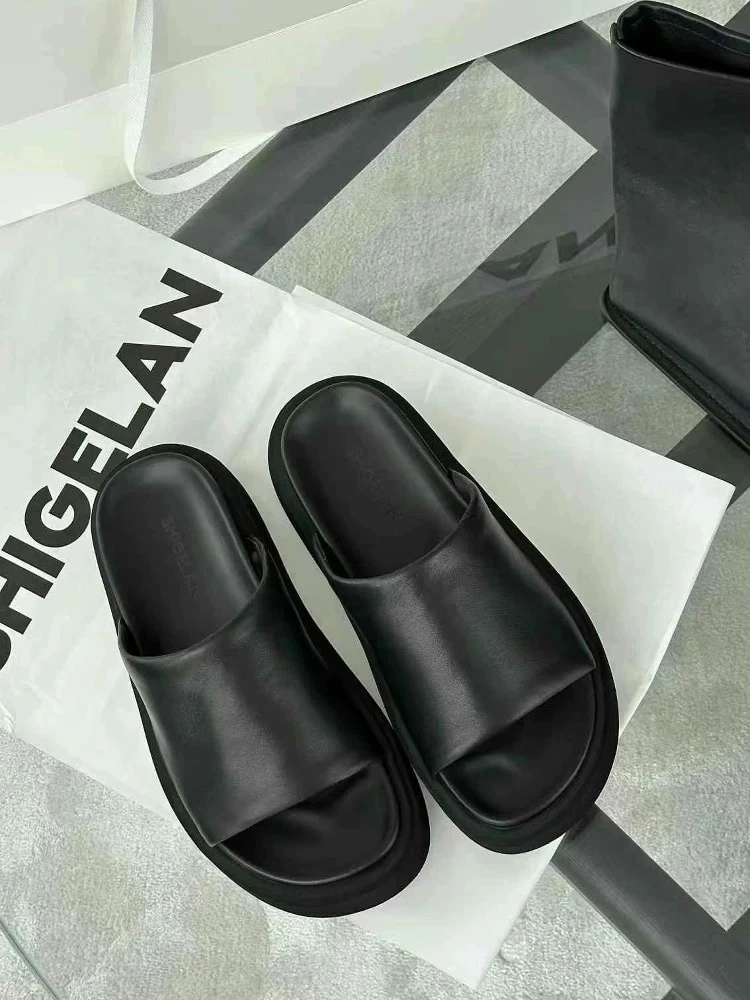 诗歌兰纯色圆头耐脏极简风一字拖夏季防滑厚底凉拖