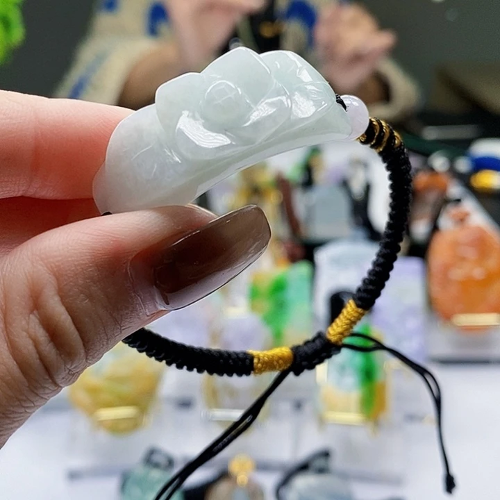 颈饰未镶嵌翡翠翡翠A货