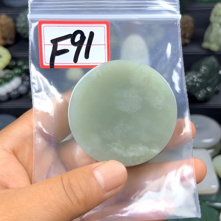 和田玉未镶嵌珠宝半成品