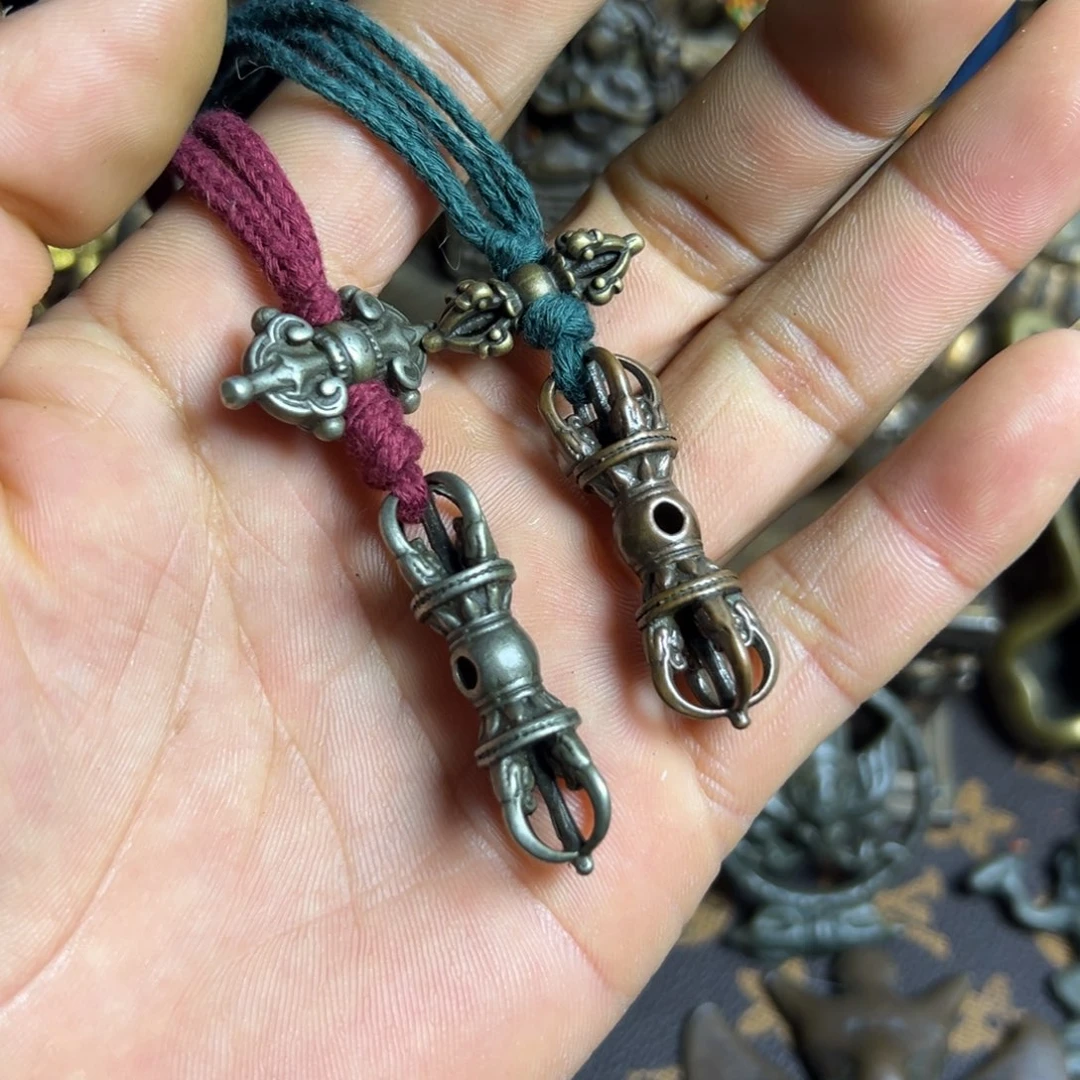 琉璃手工艺品?****?谢谢