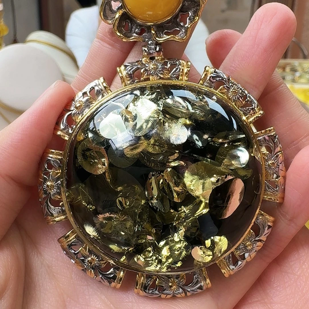 琥珀未镶嵌颈饰吊坠