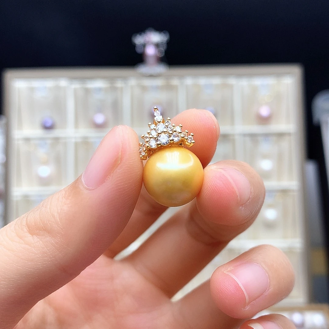 淡水珍珠合金颈饰