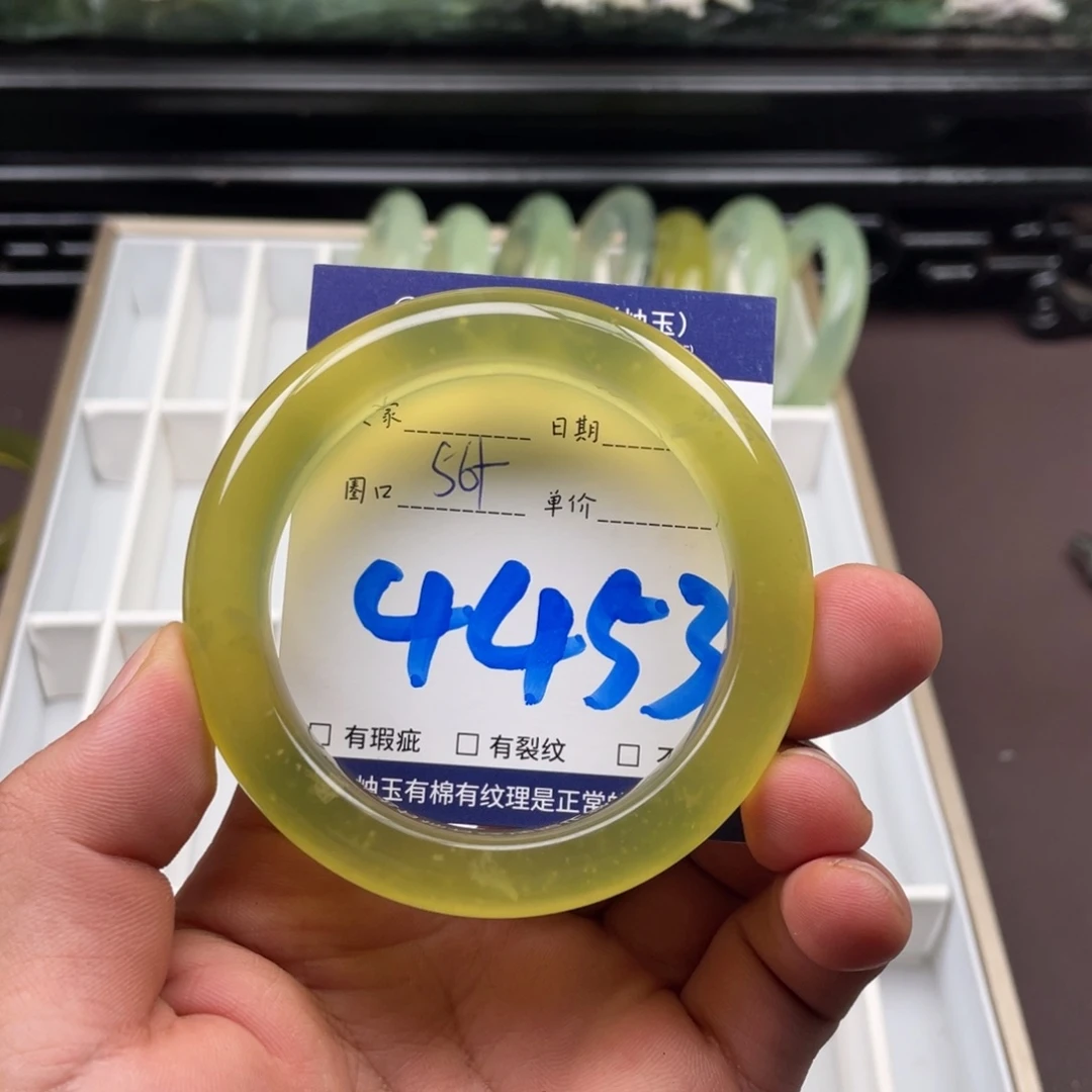 未镶嵌岫玉手镯手镯