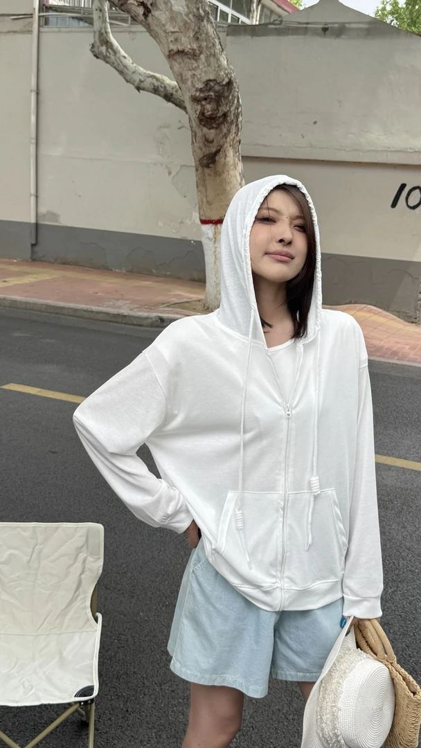 大版雪花棉防晒夏季女连帽拉链外套显瘦透气速干长款遮臀简约舒适