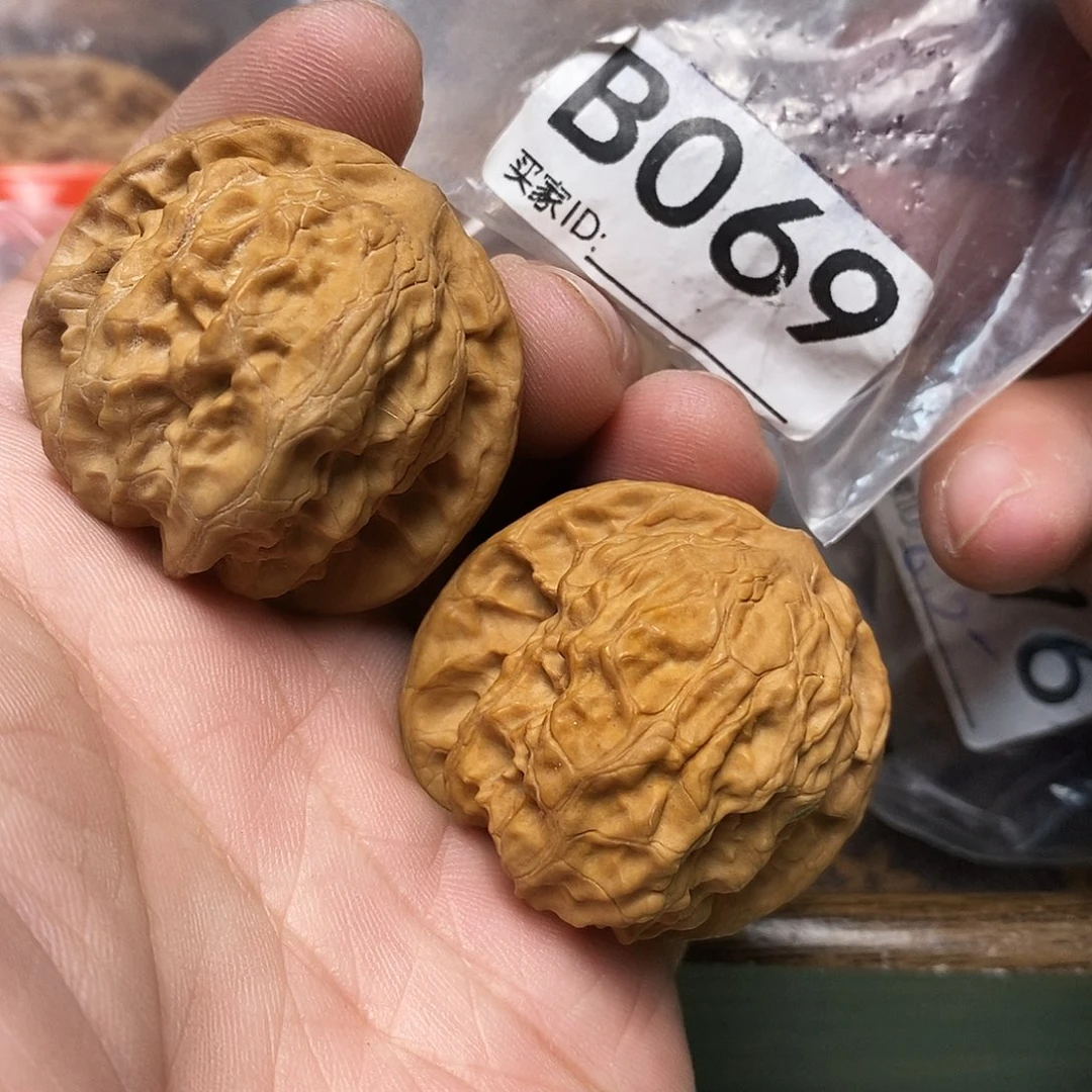 把件文玩核桃野狼 40尺。
