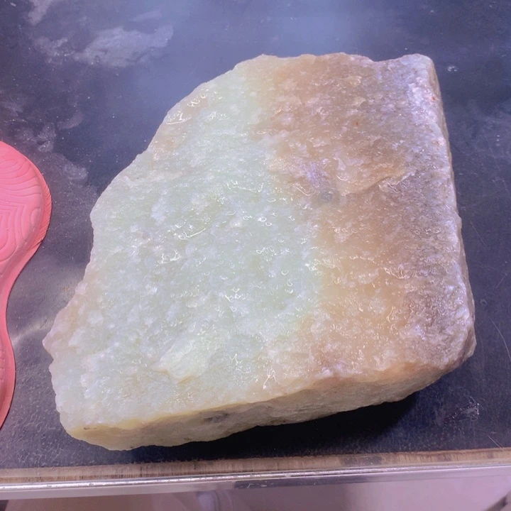 9***哥和田玉（糖玉）未镶嵌珠宝奇石