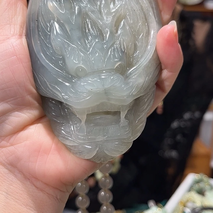 未镶嵌岫玉毛衣链